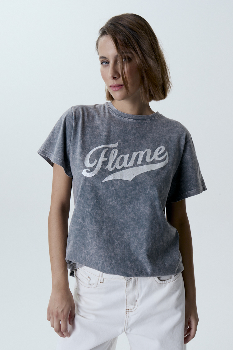 REMERA FLAME