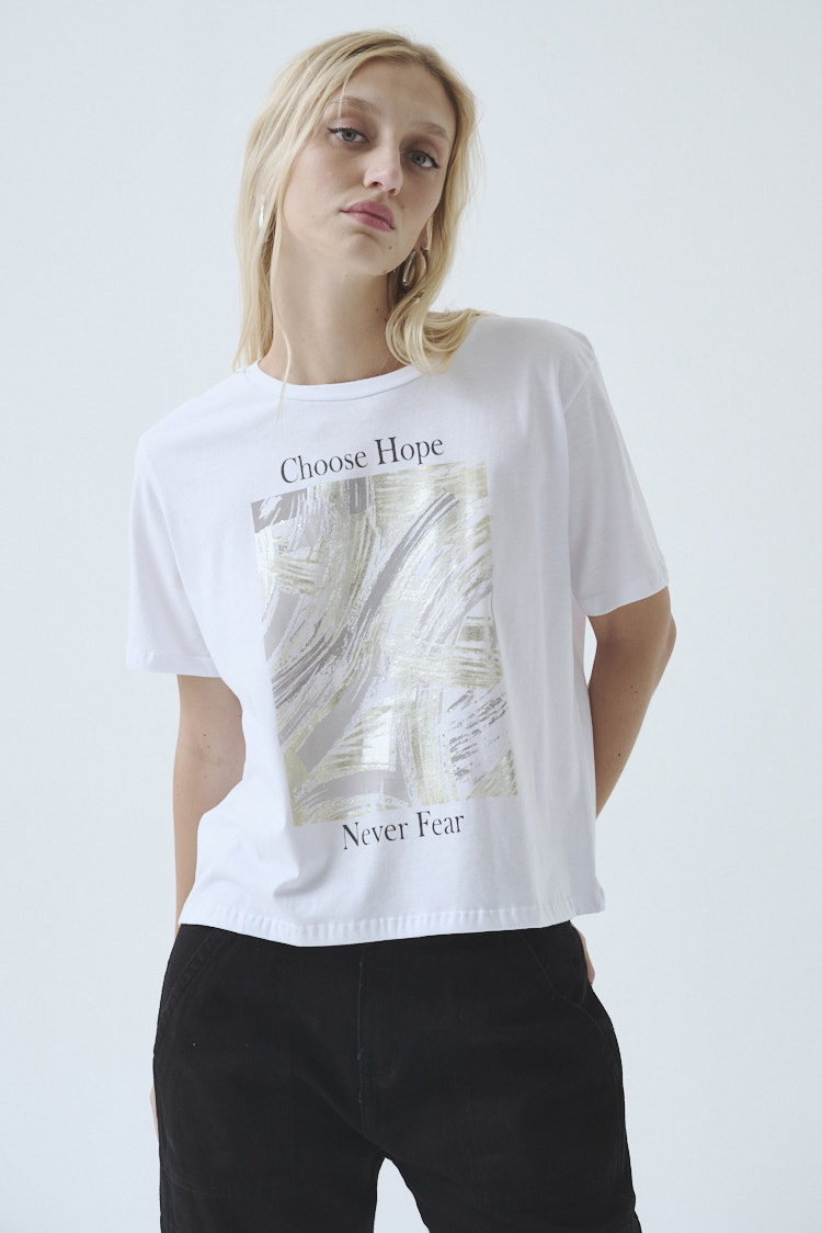 sweet_remera-choose-hope_21-28-2024__picture-40883