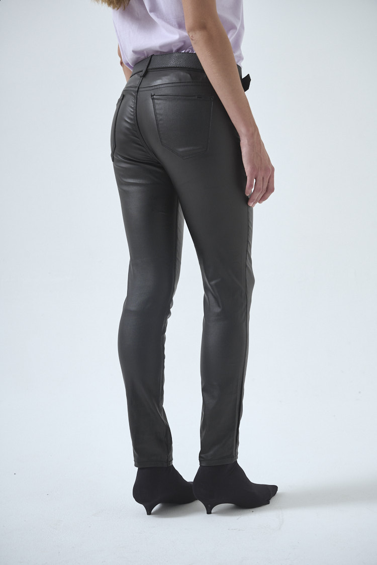 sweet_pantalon-essence-new-foil-high-rise_17-10-2023__picture-42114