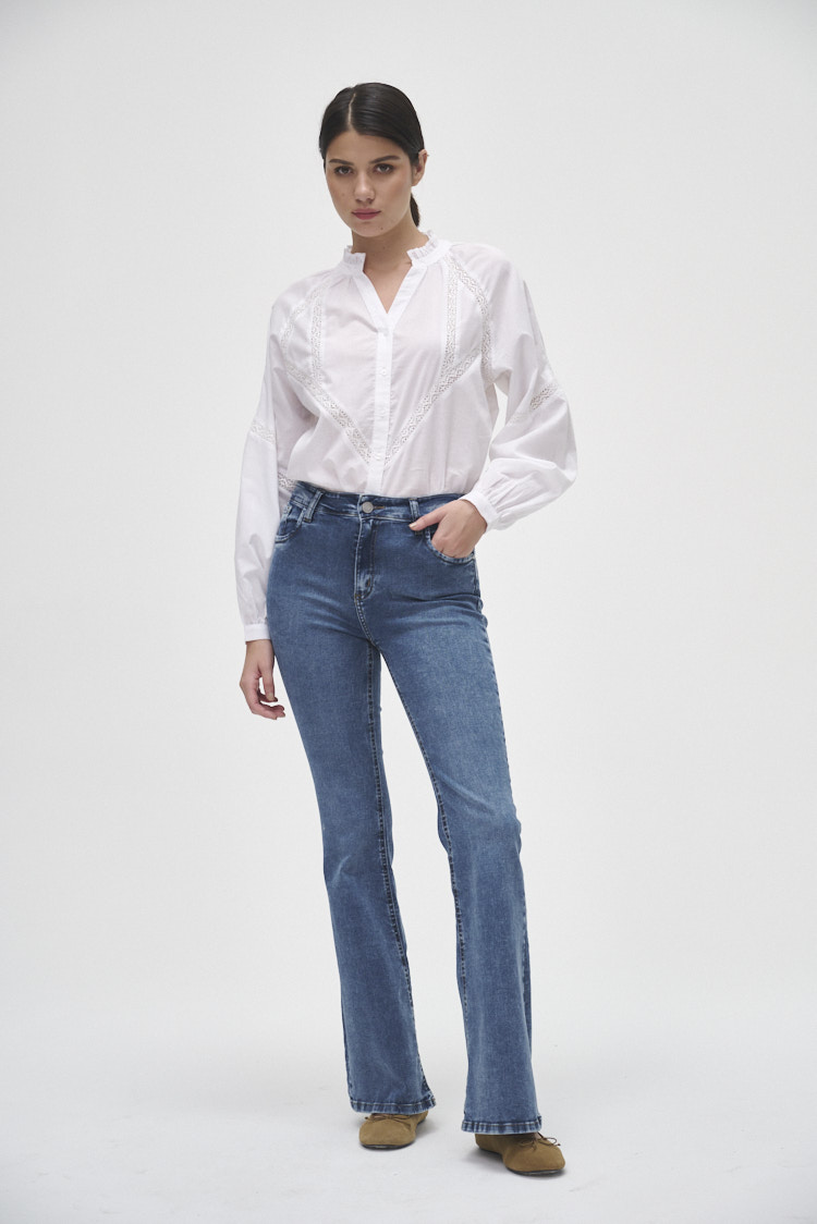 Camisa escotada
