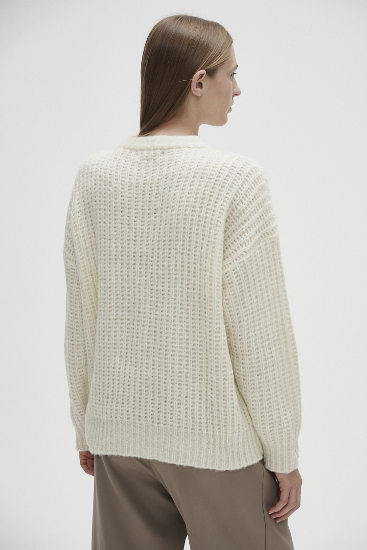 Sweater de hilo