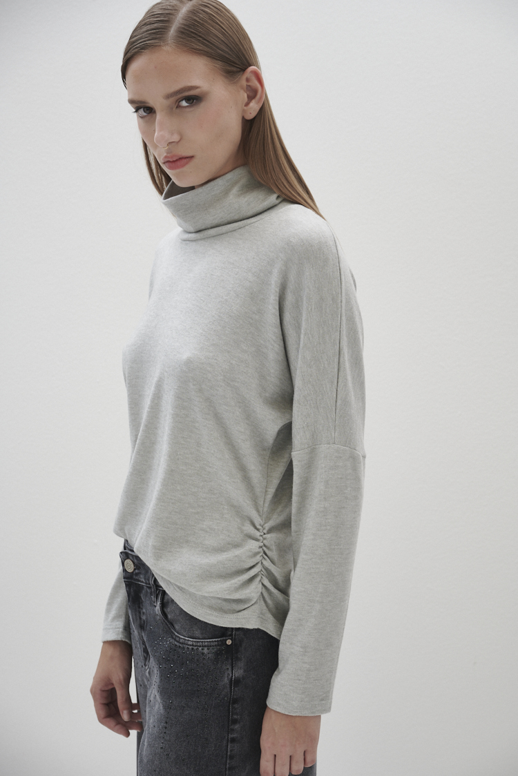 Polera basica lisa