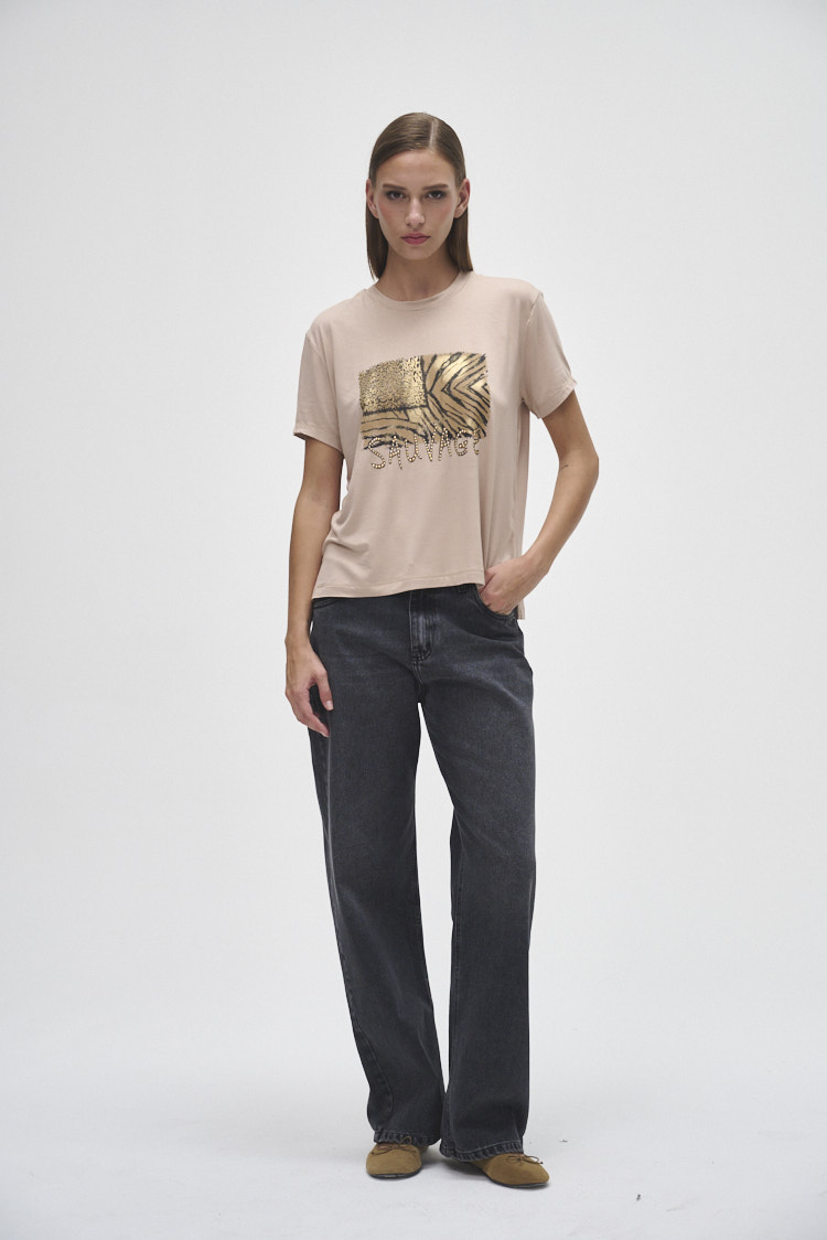Remera estampado animal print