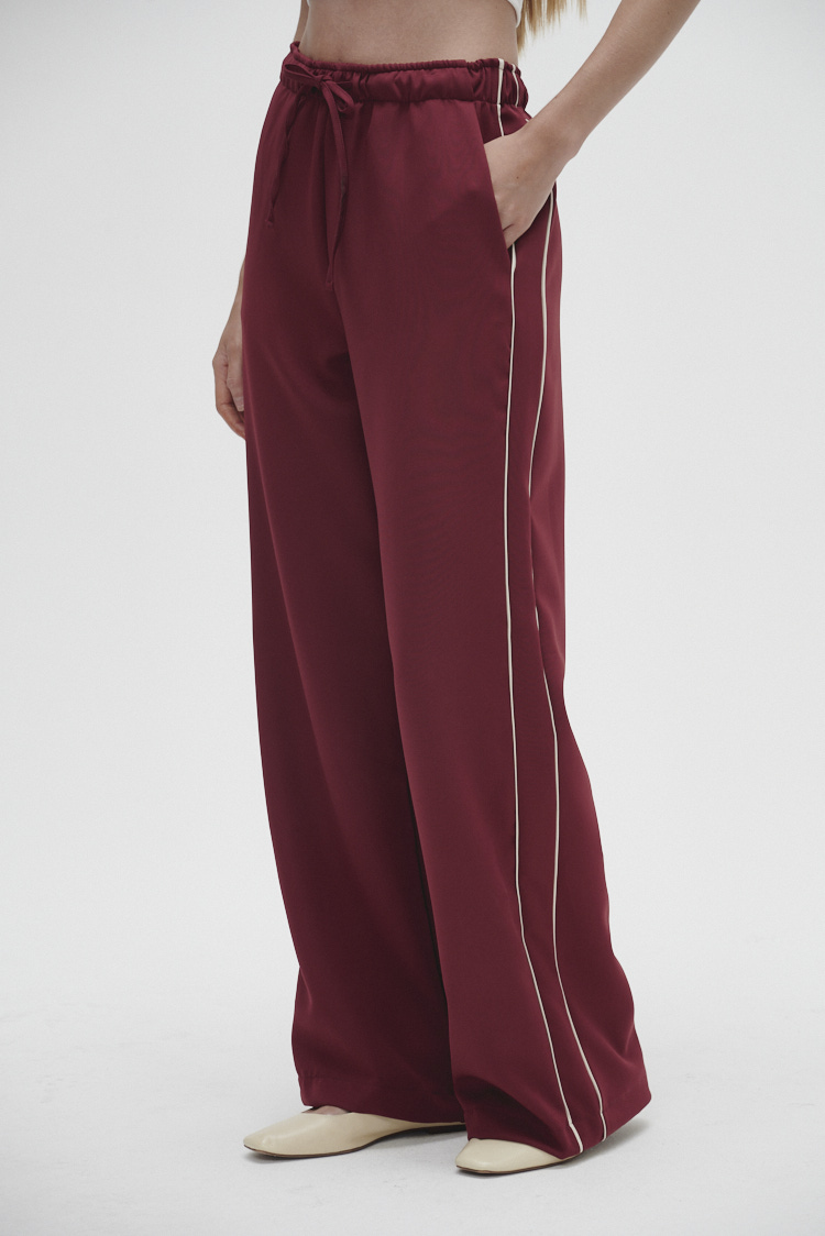 PANTALON CON CORDON