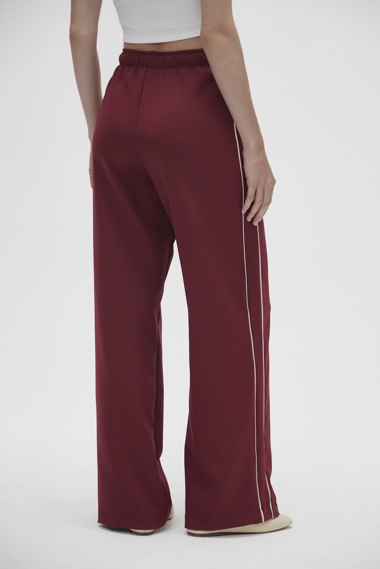 PANTALON CON CORDON