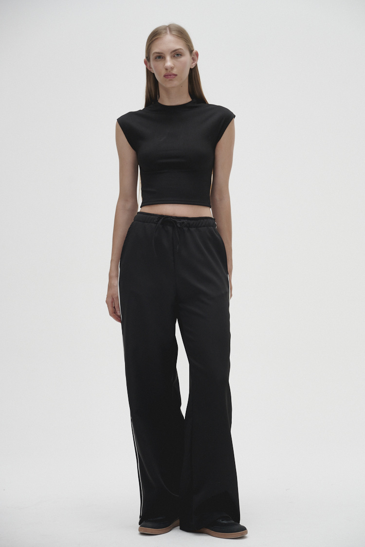 PANTALON CON CORDON