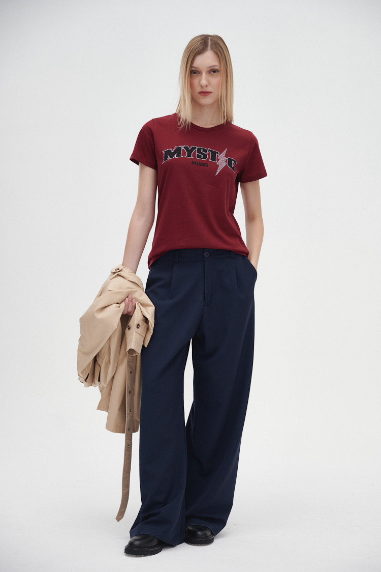 REMERA ESTAMPADA BRILLOS