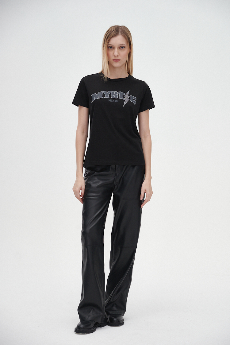 REMERA ESTAMPADA BRILLOS