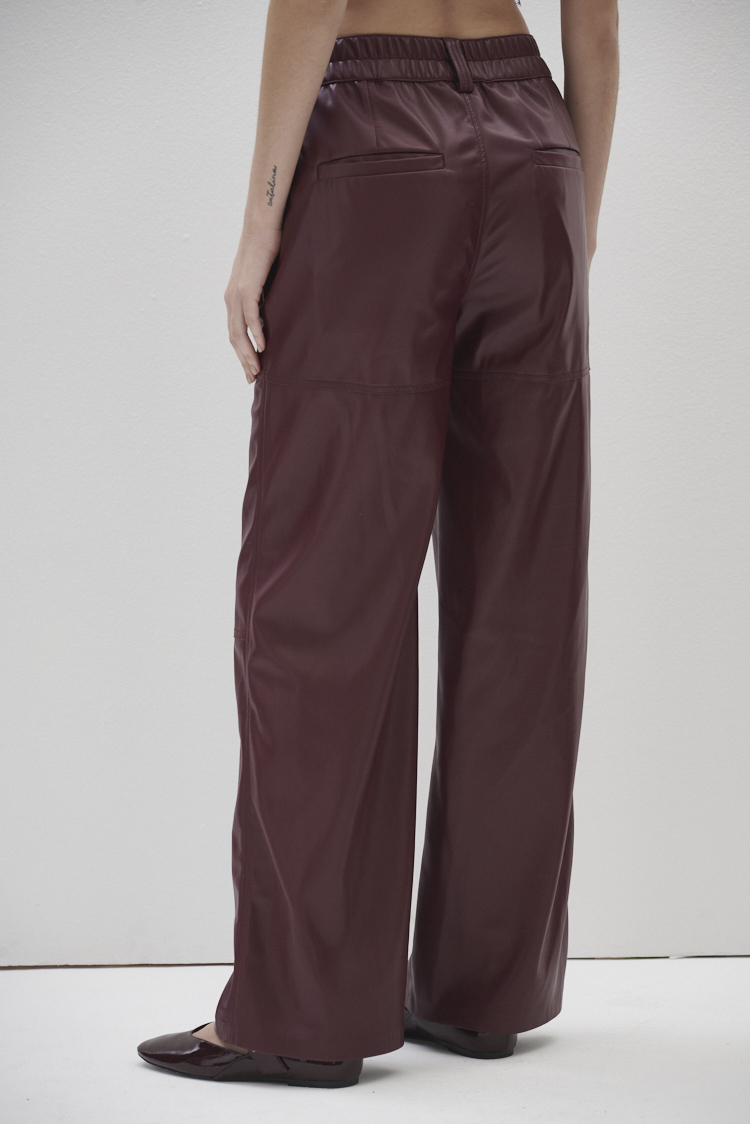Pantalon Engomado