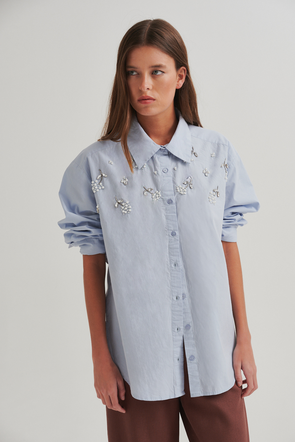 camisa algodón bordada