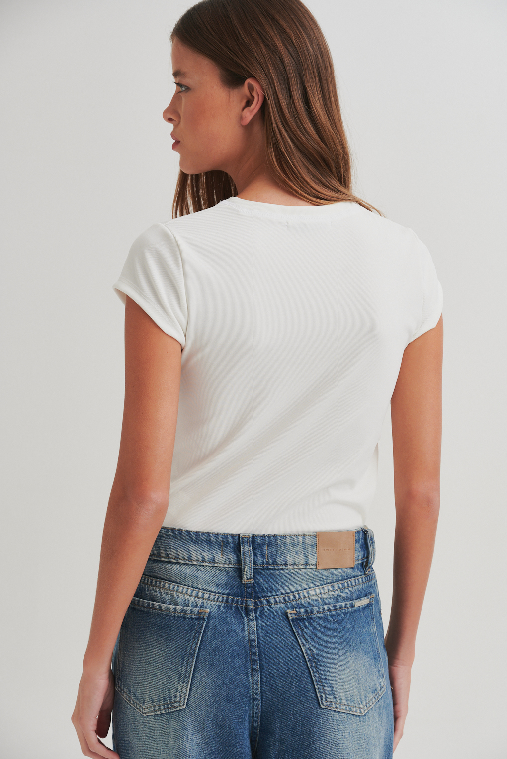 remera acanalada larga