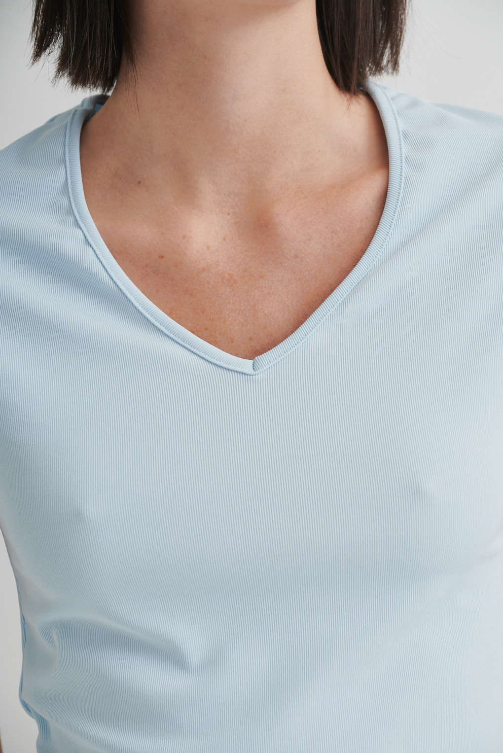 remera corta ribb