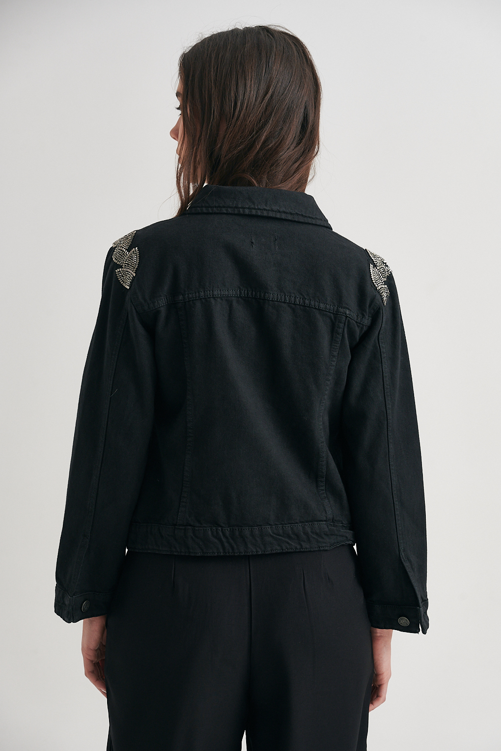 campera denim hojas strass