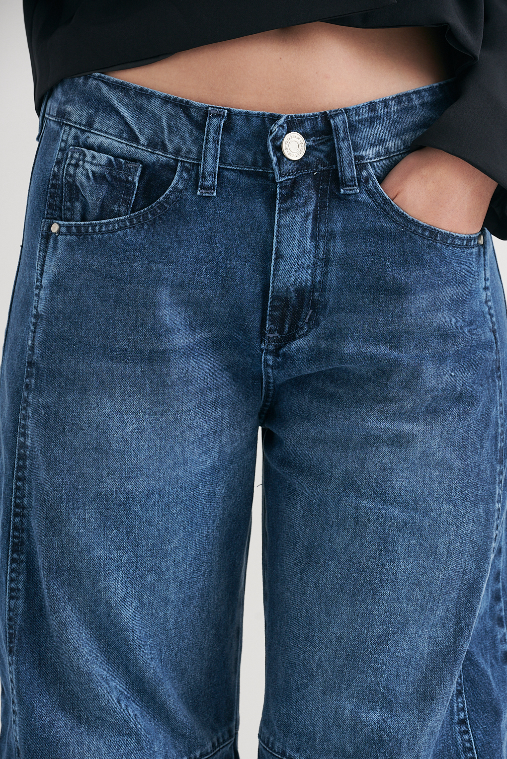 jean barrel fit