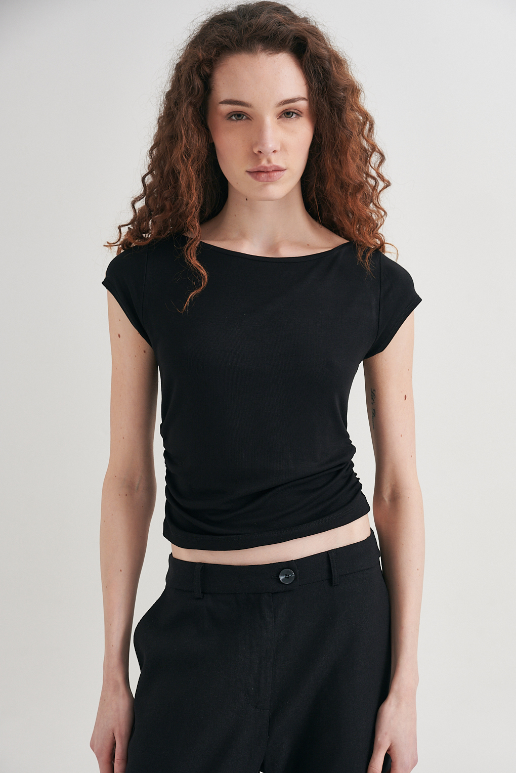 remera fruncida