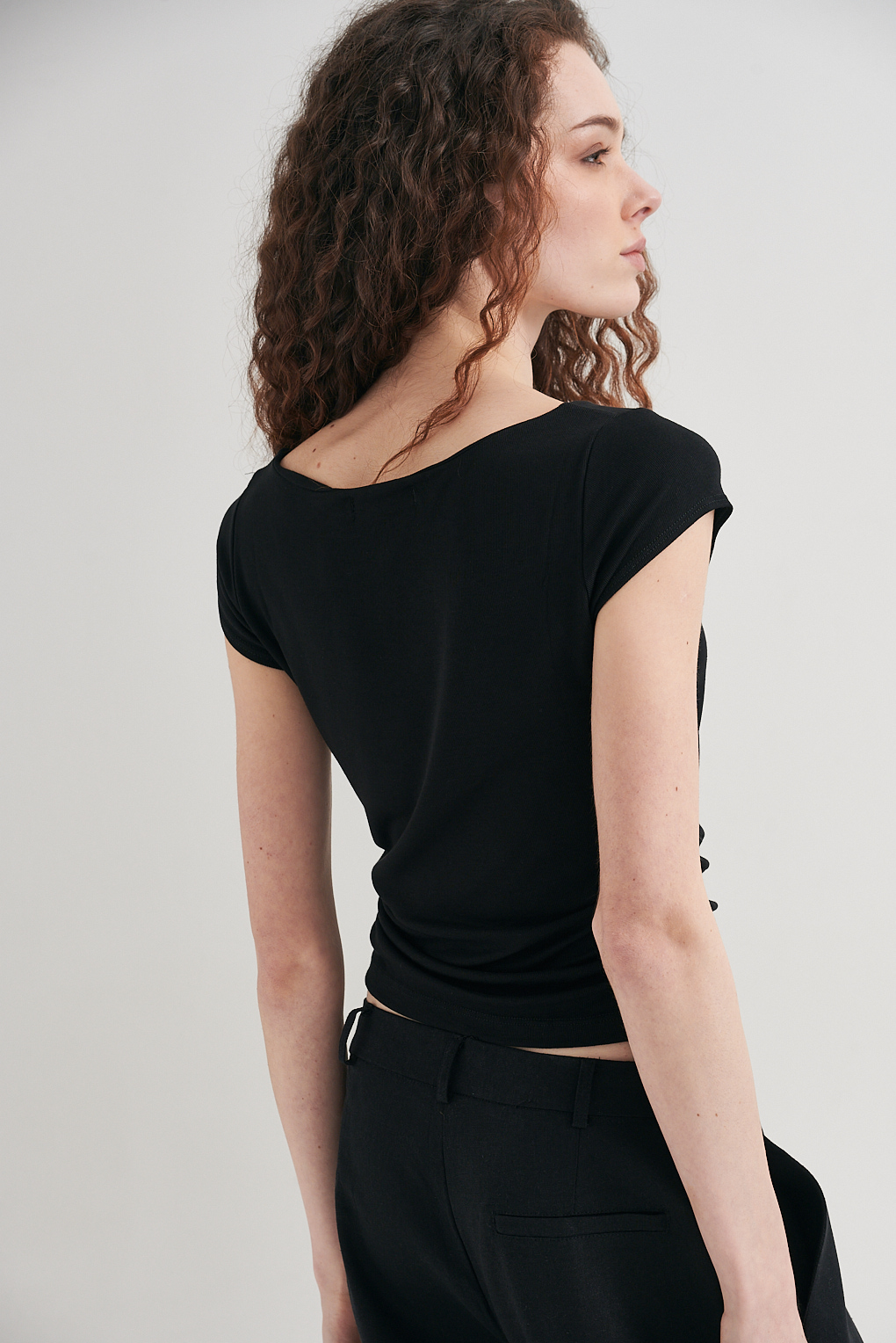remera fruncida