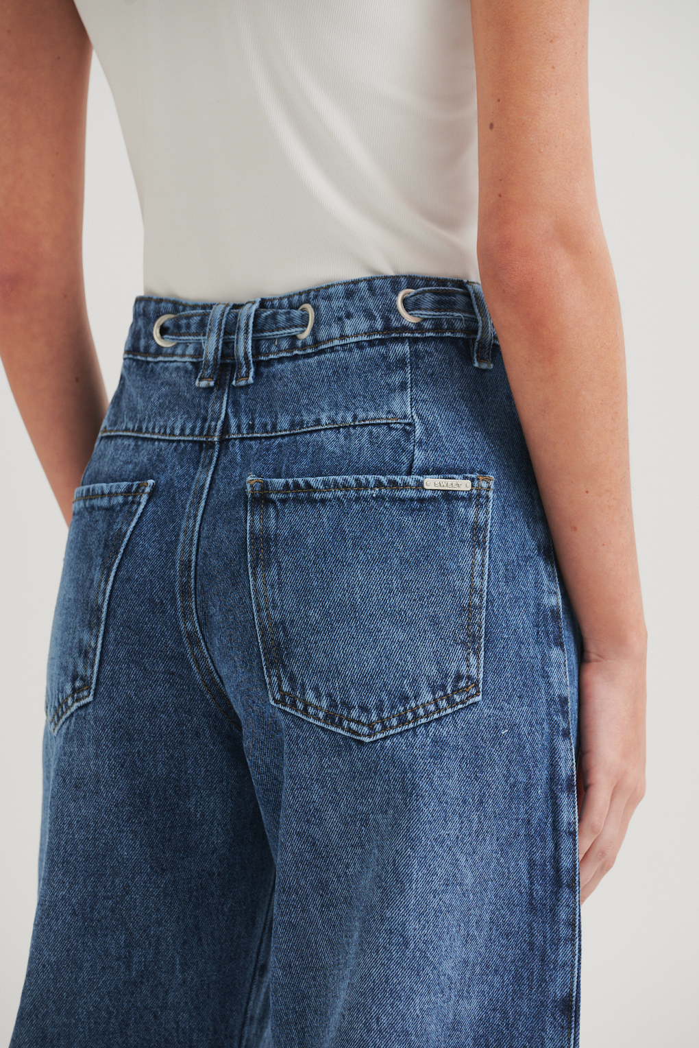 jean barrel