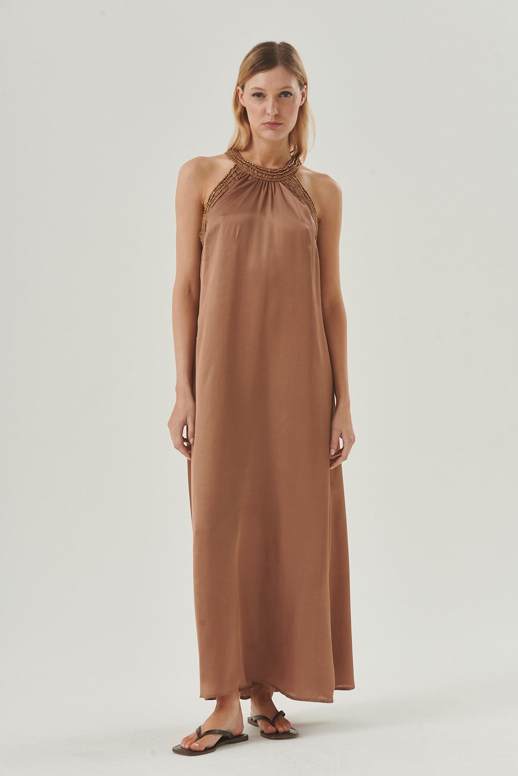 vestido satinado