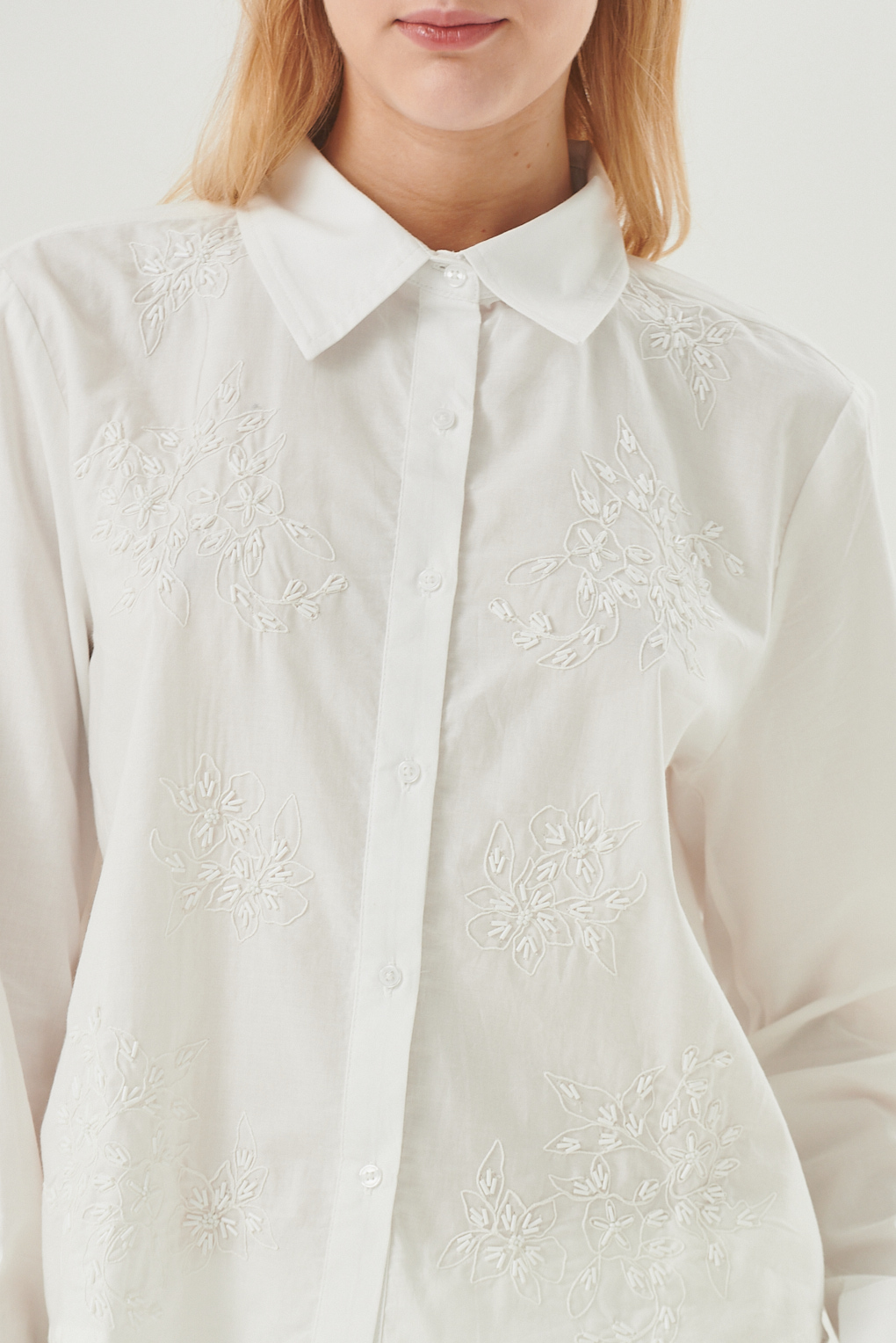 camisa bordada