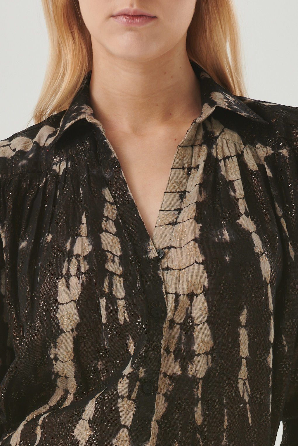 camisa batik lurex