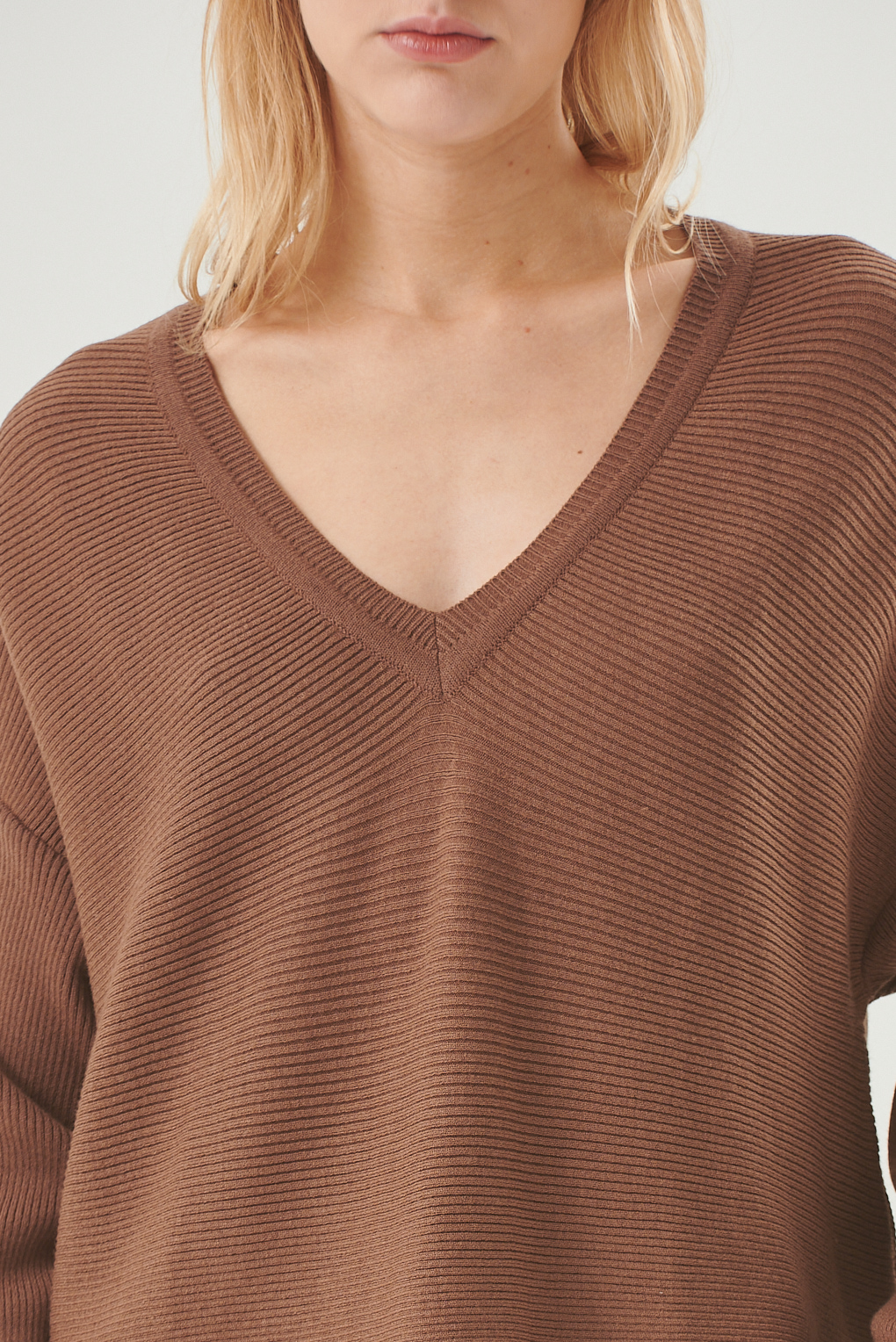 sweater escote V