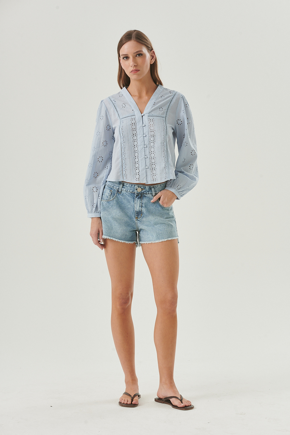 short denim desflecado