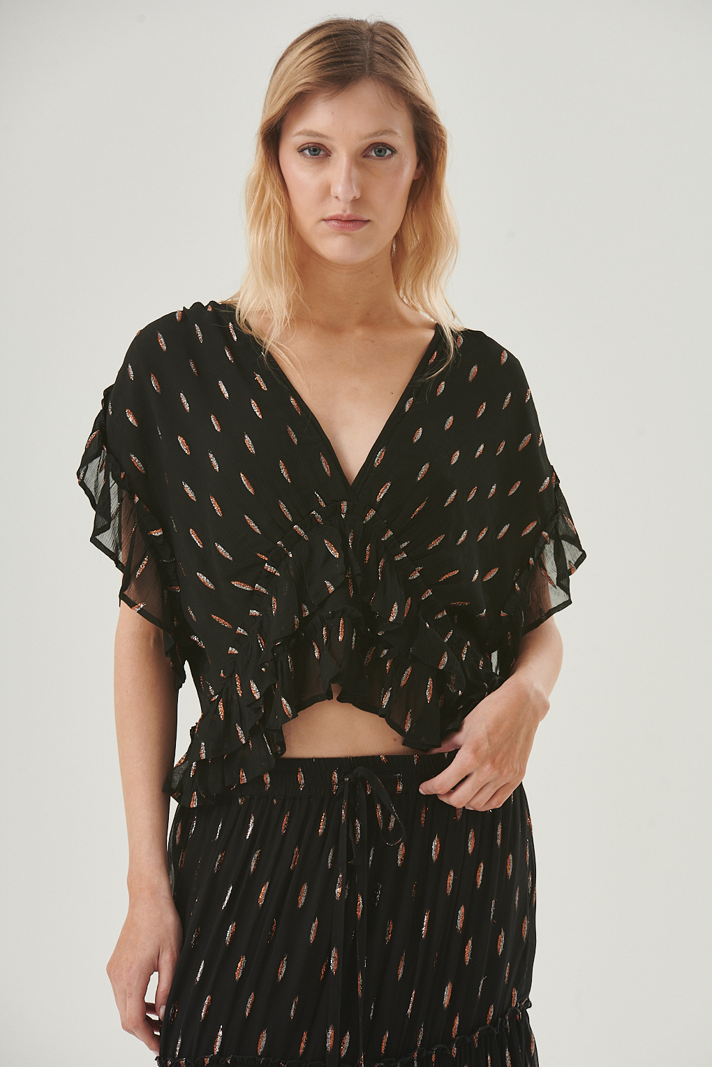 blusa volados lurex