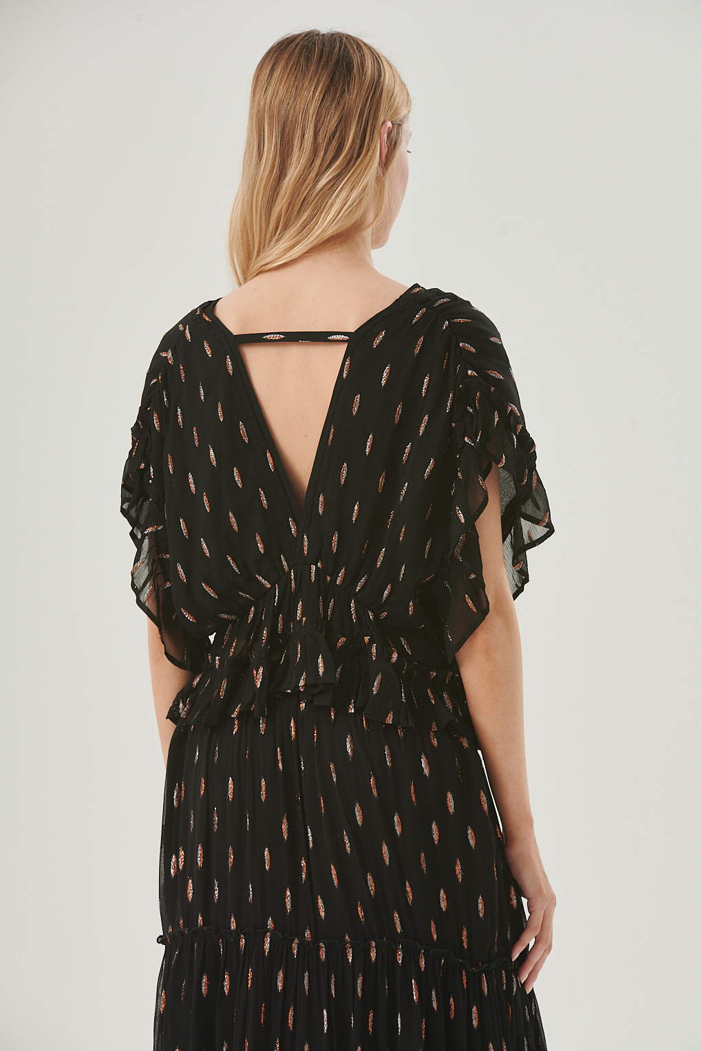 blusa volados lurex