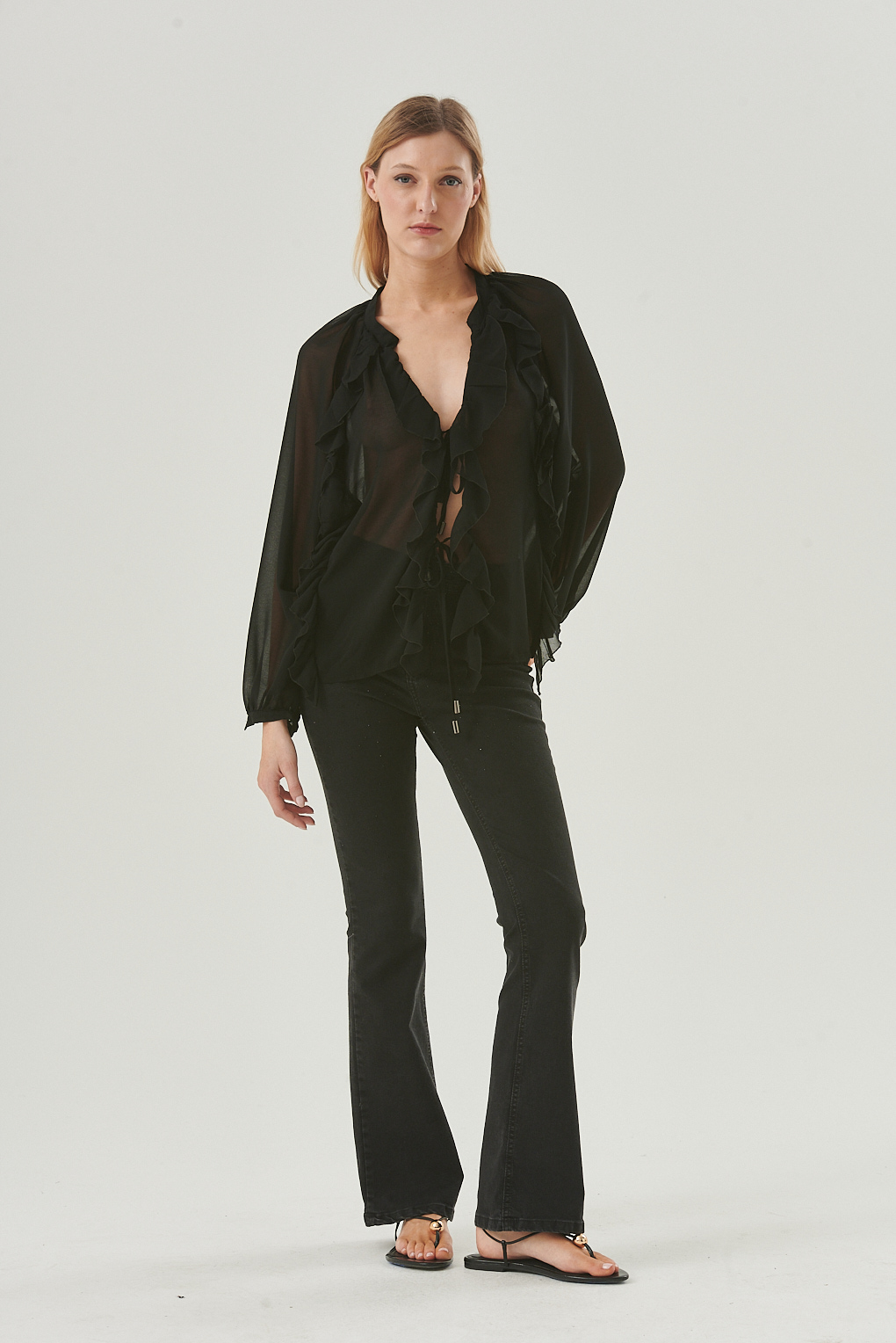 blusa gasa volados
