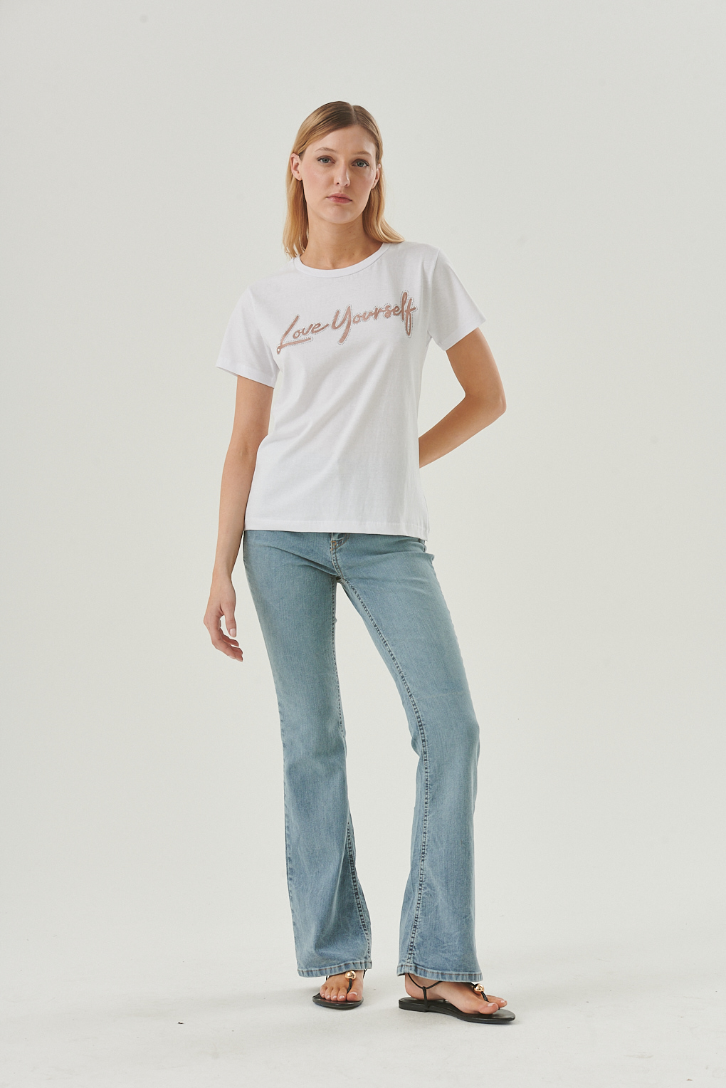 remera algodón con frase