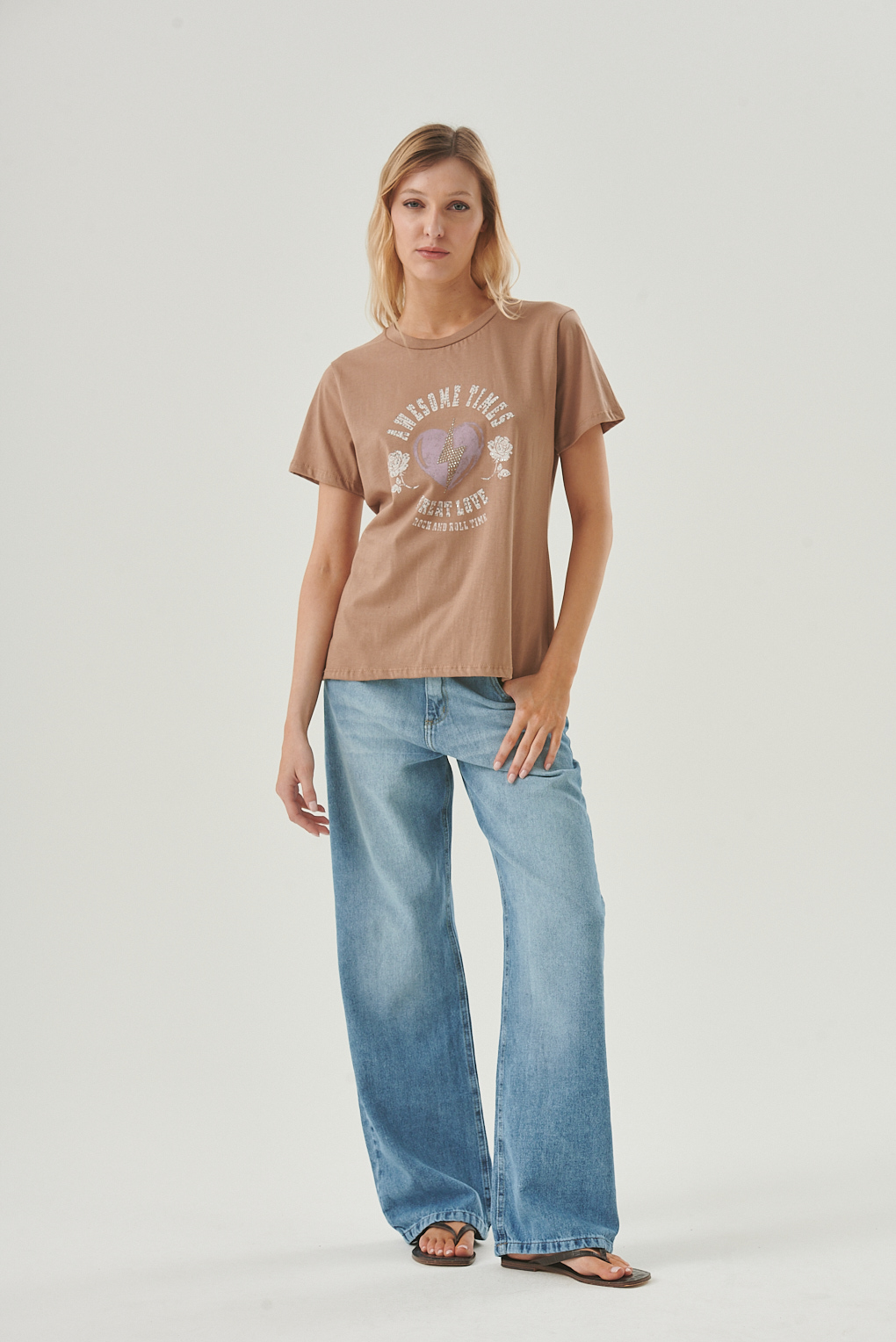 remera de algodon estampada