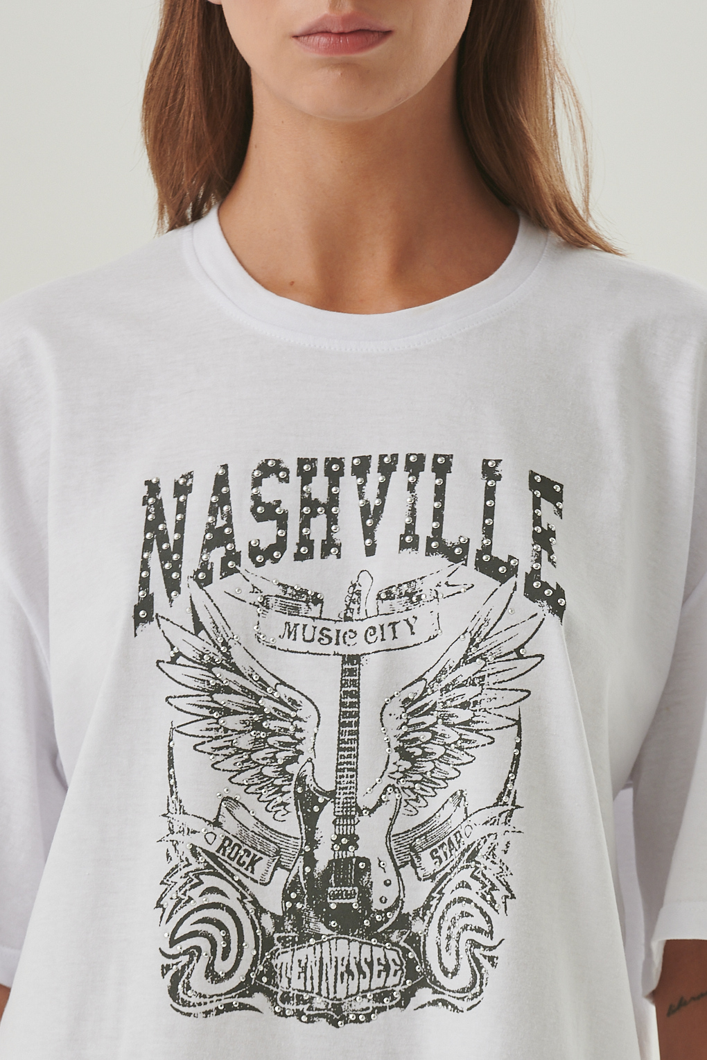 remera amplia estampada