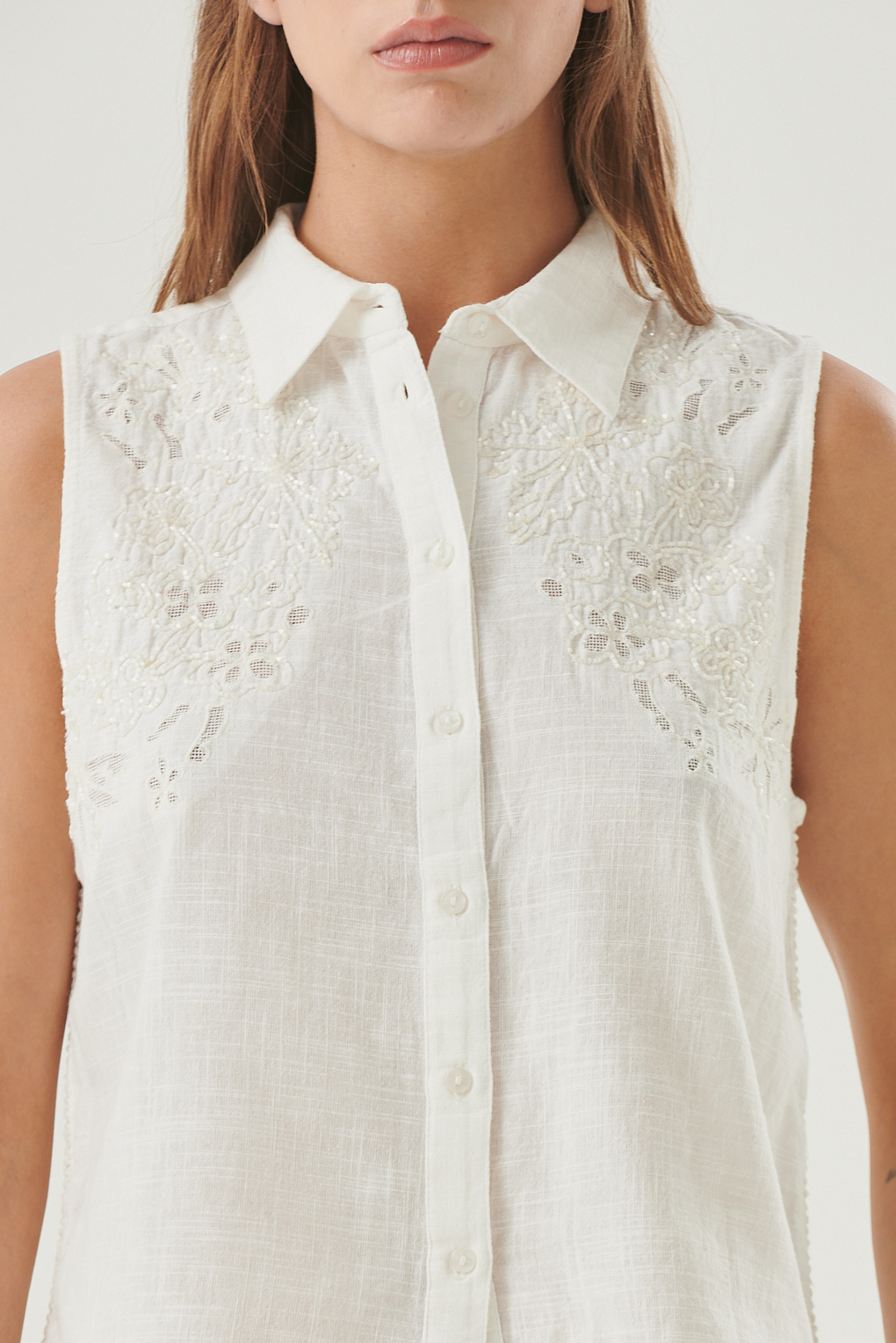 camisa sin mangas brillos