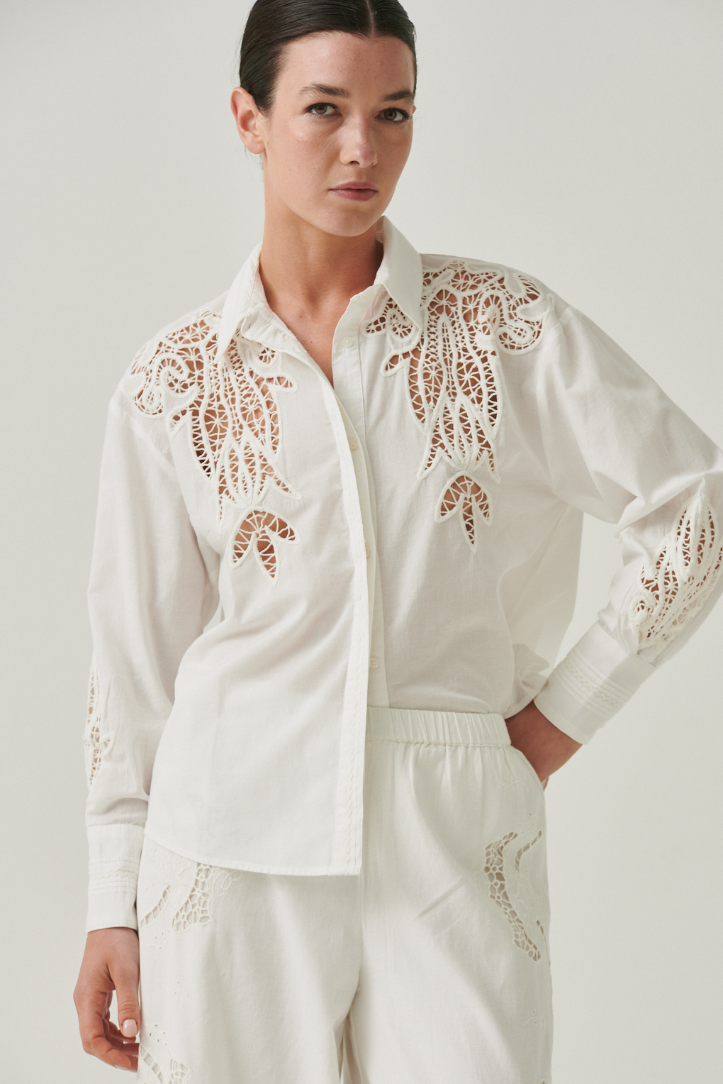 camisa algodón bordada