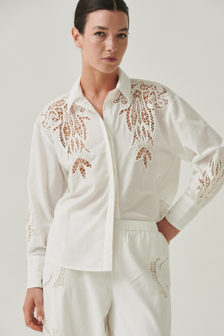 camisa algodón bordada