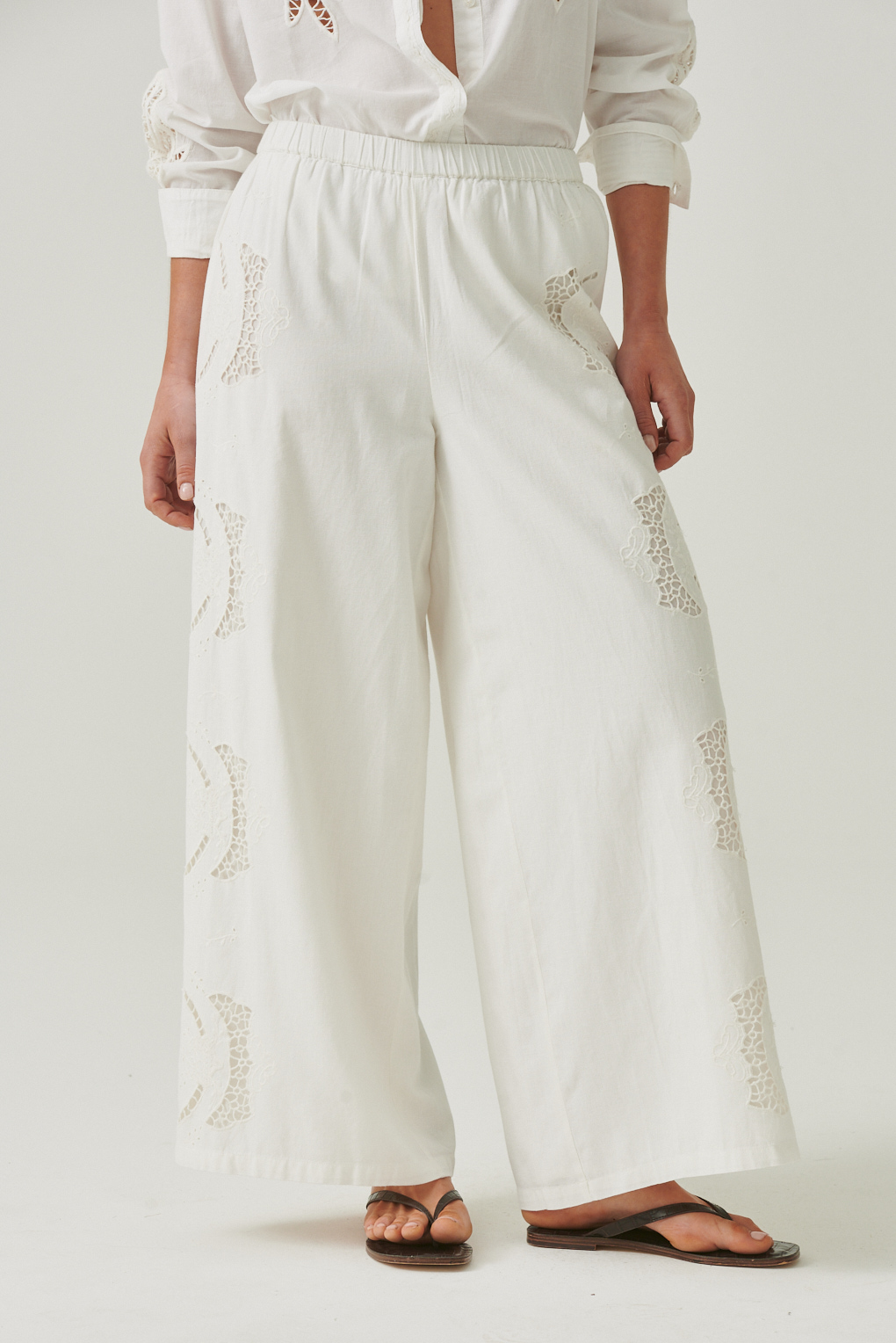 pantalón algodón bordado