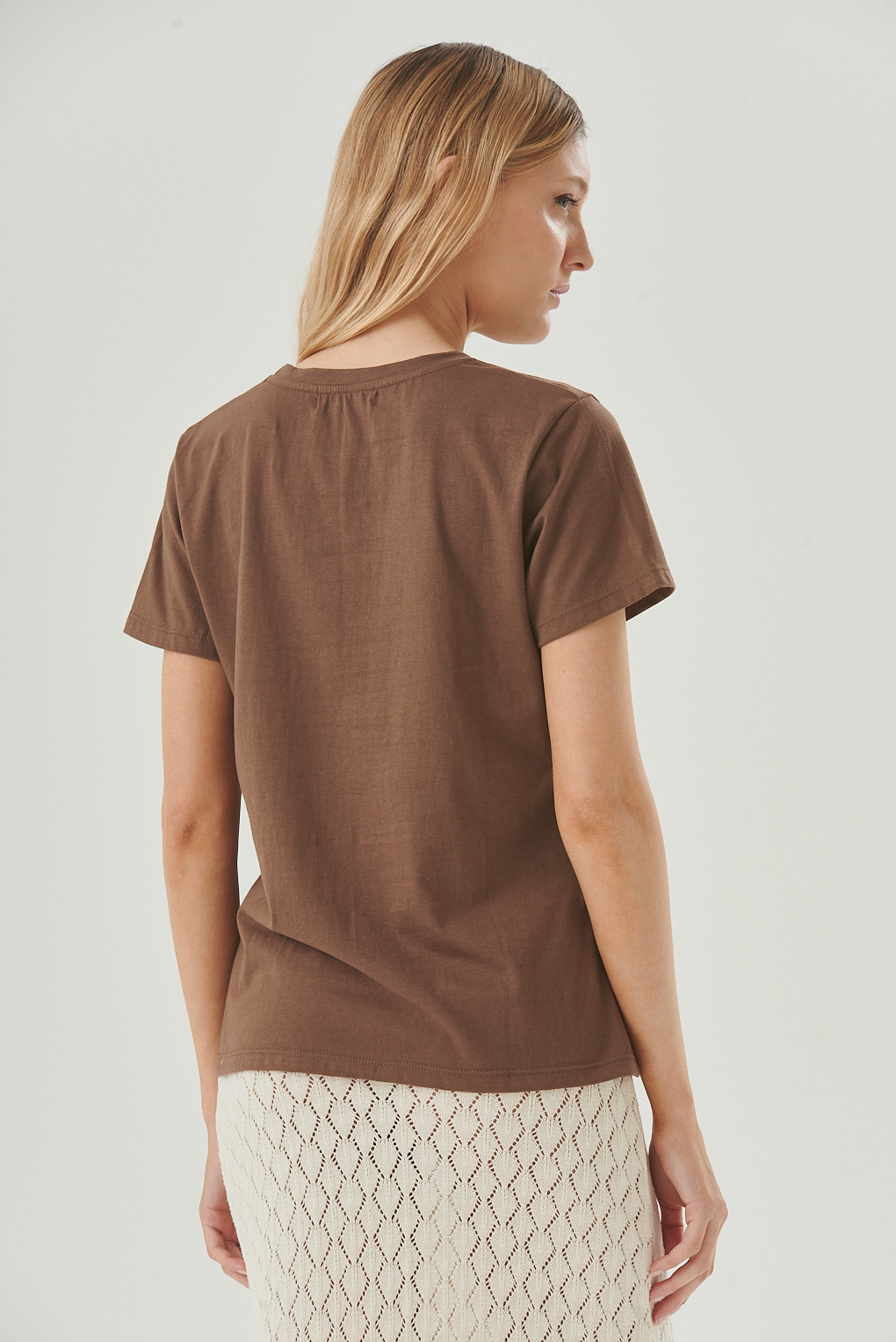 remera estampada flores