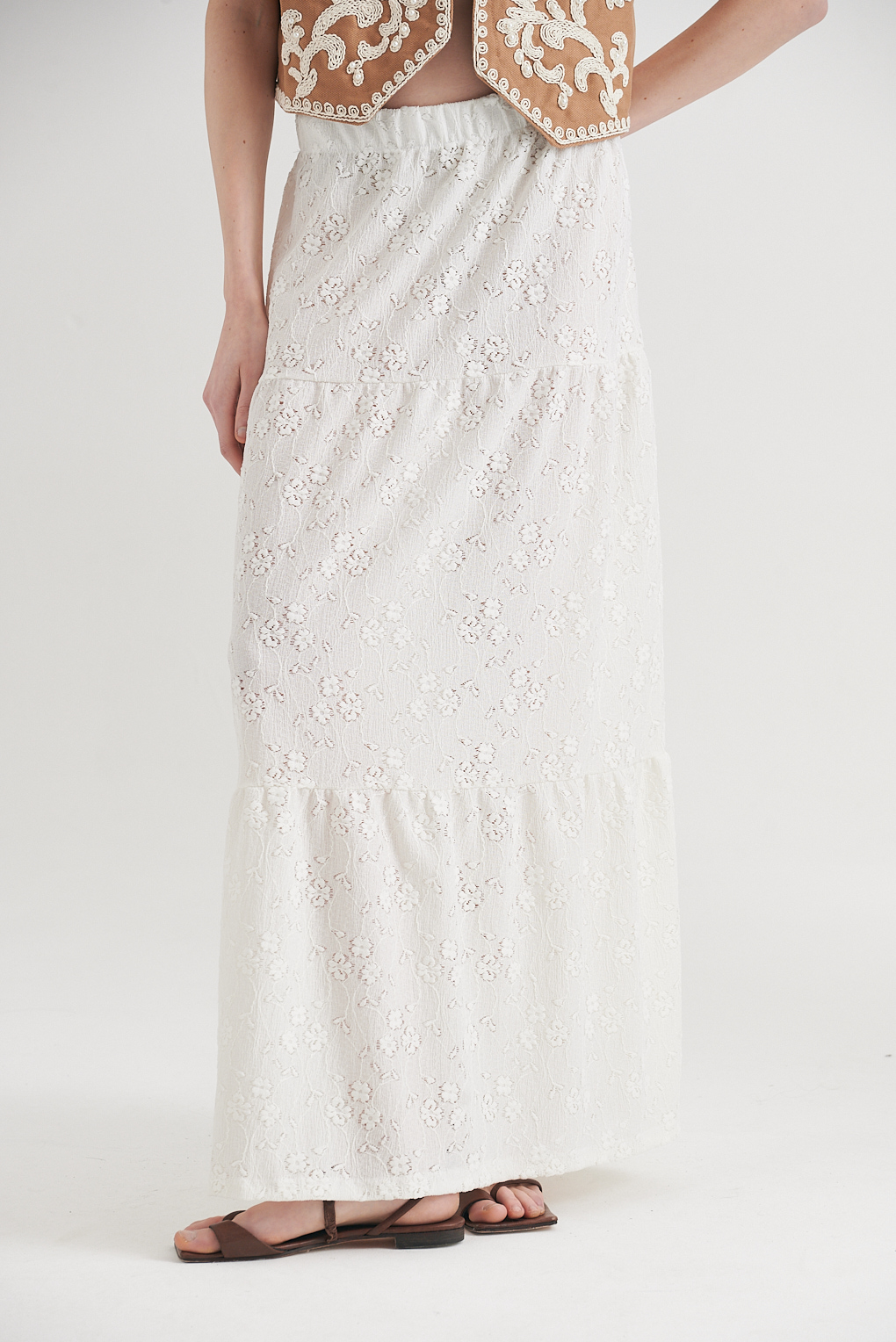 pollera larga calado