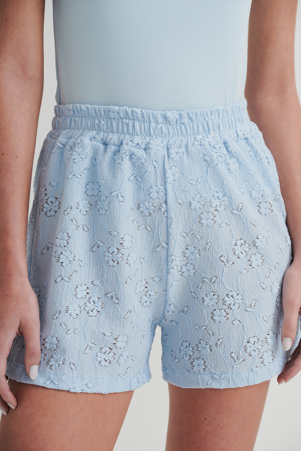 short algodó calado