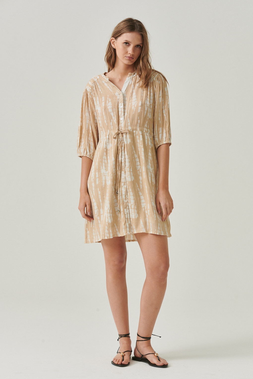 vestido corto botones