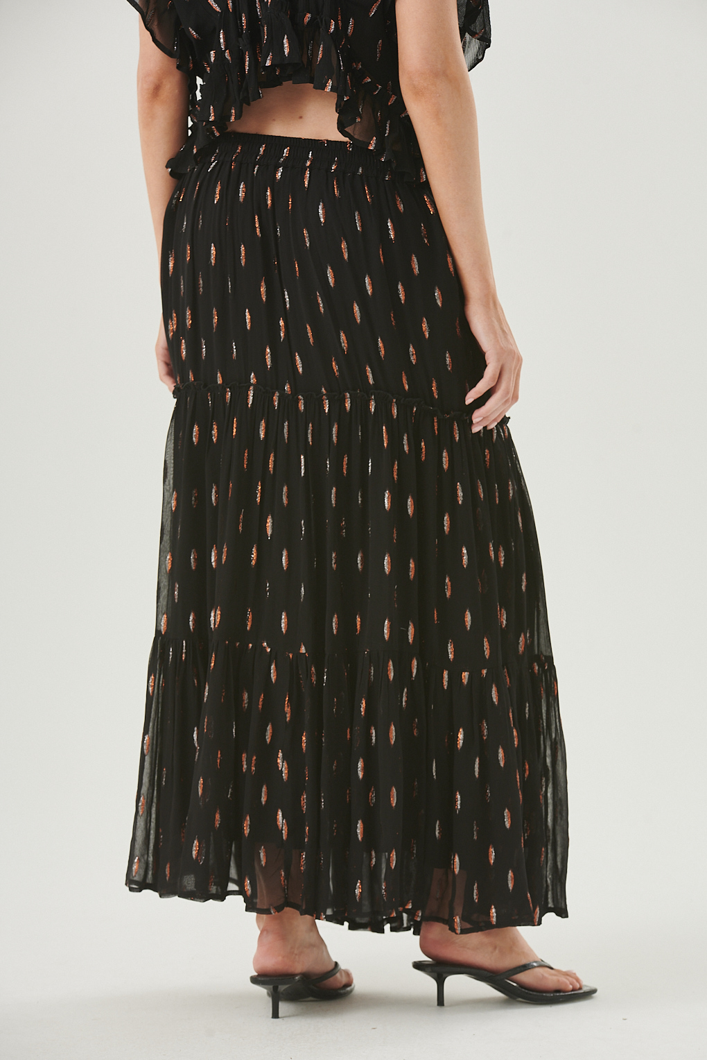 pollera con volados y brillo