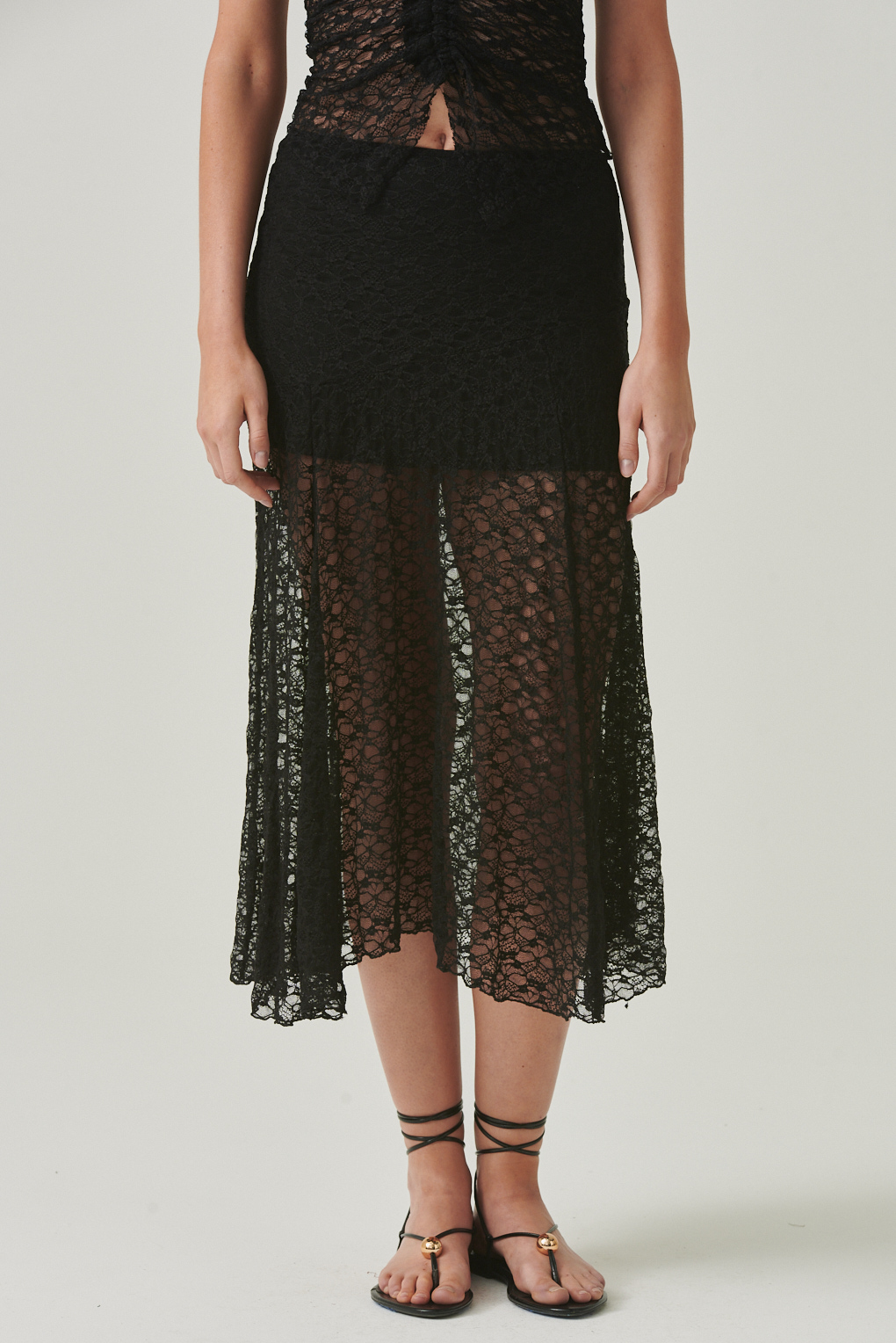 pollera encaje