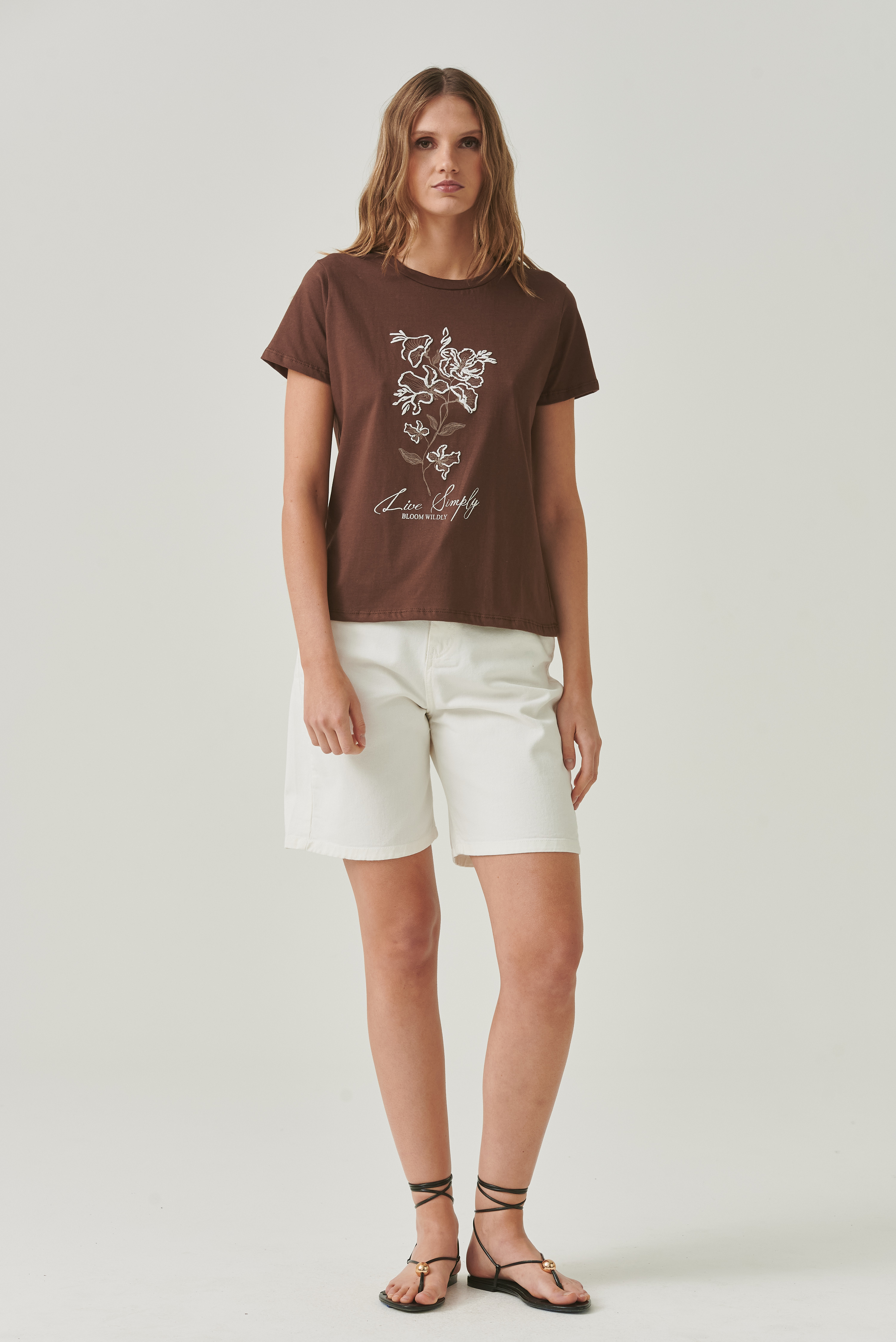 remera floral