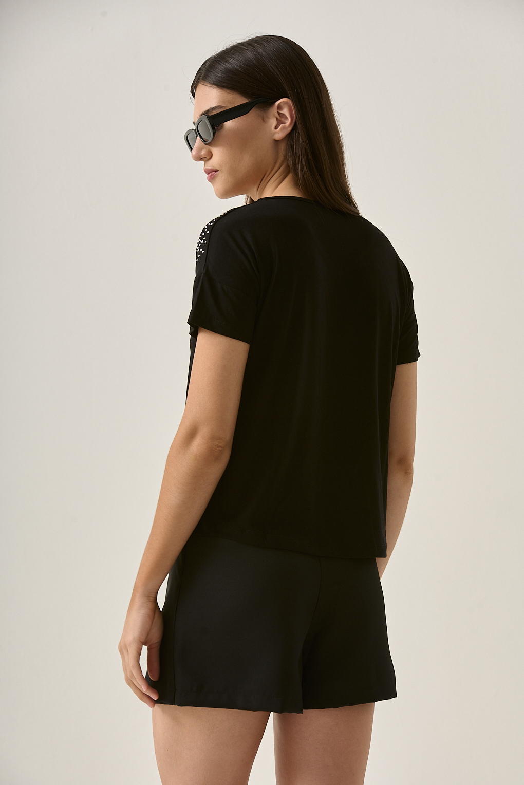 remera modal brillos