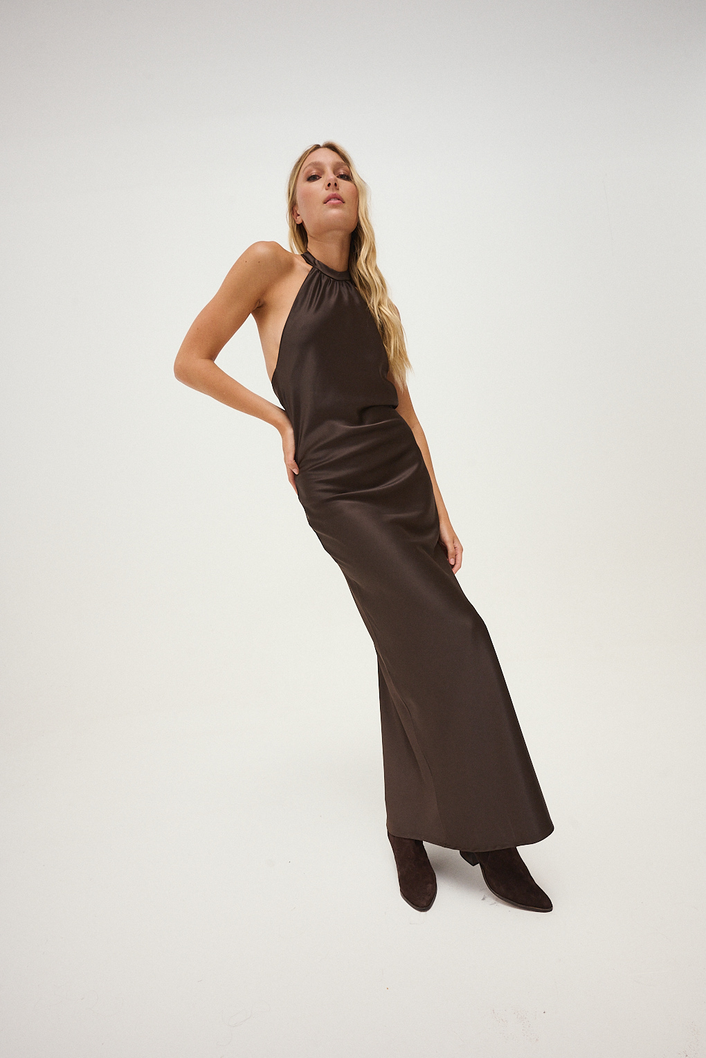 vestido satén largo