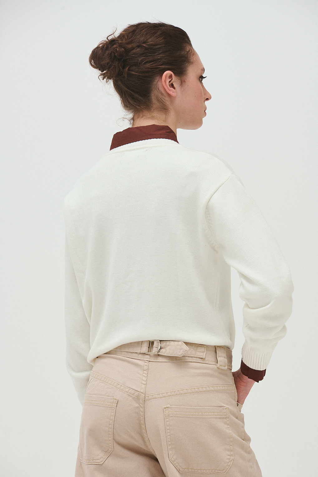 sweater algodón escote v