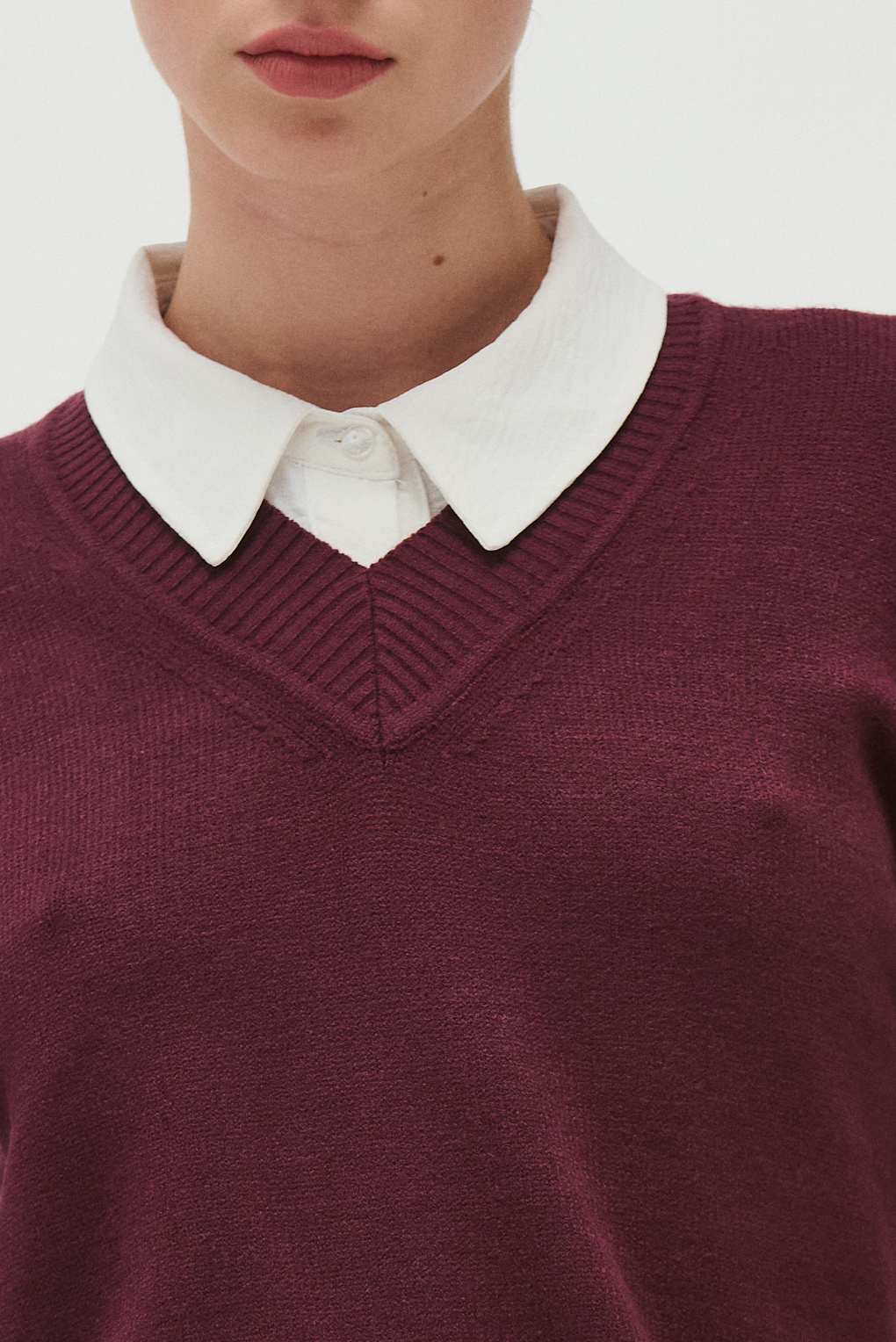 sweater algodón escote v