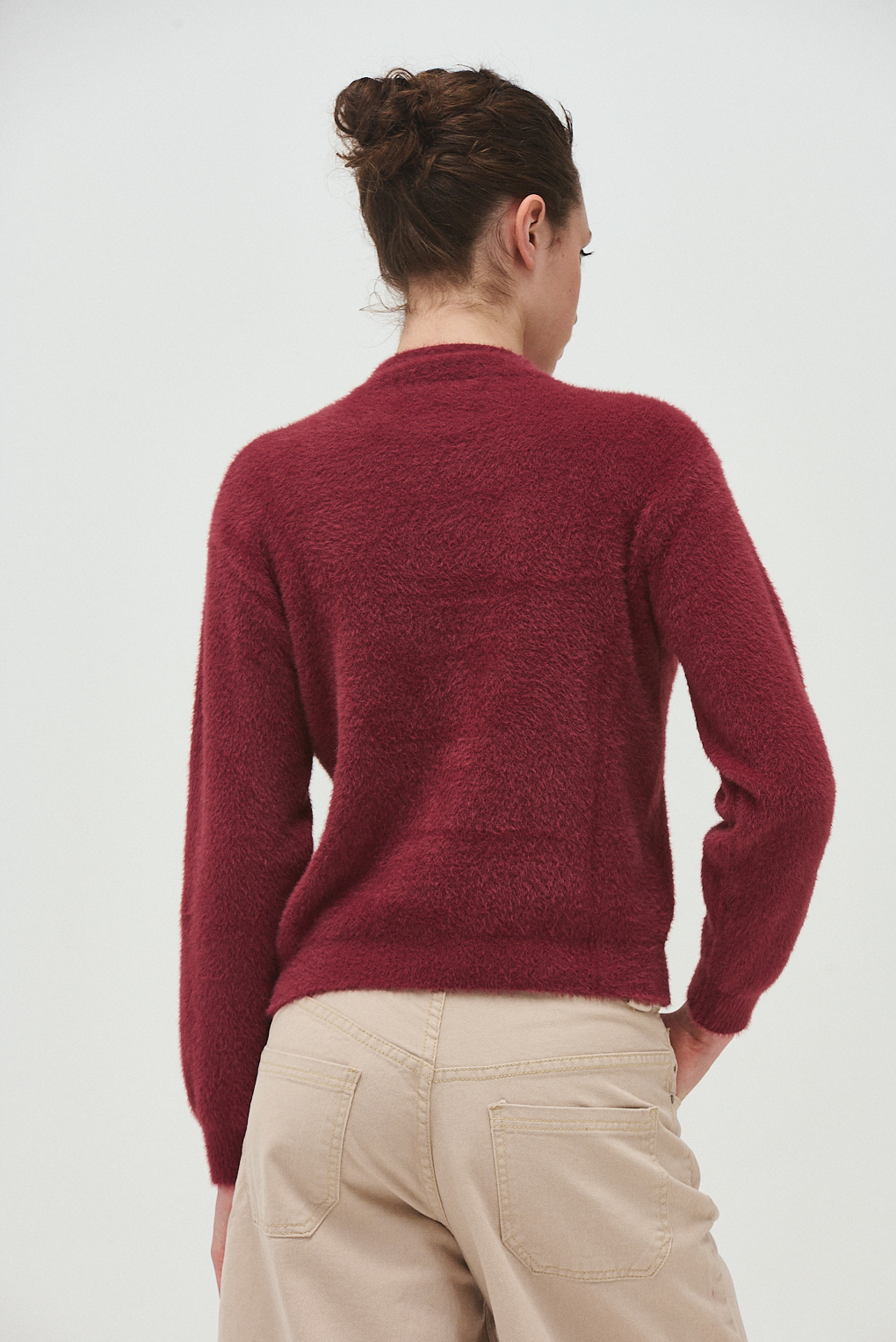 sweater tejido cuello alto