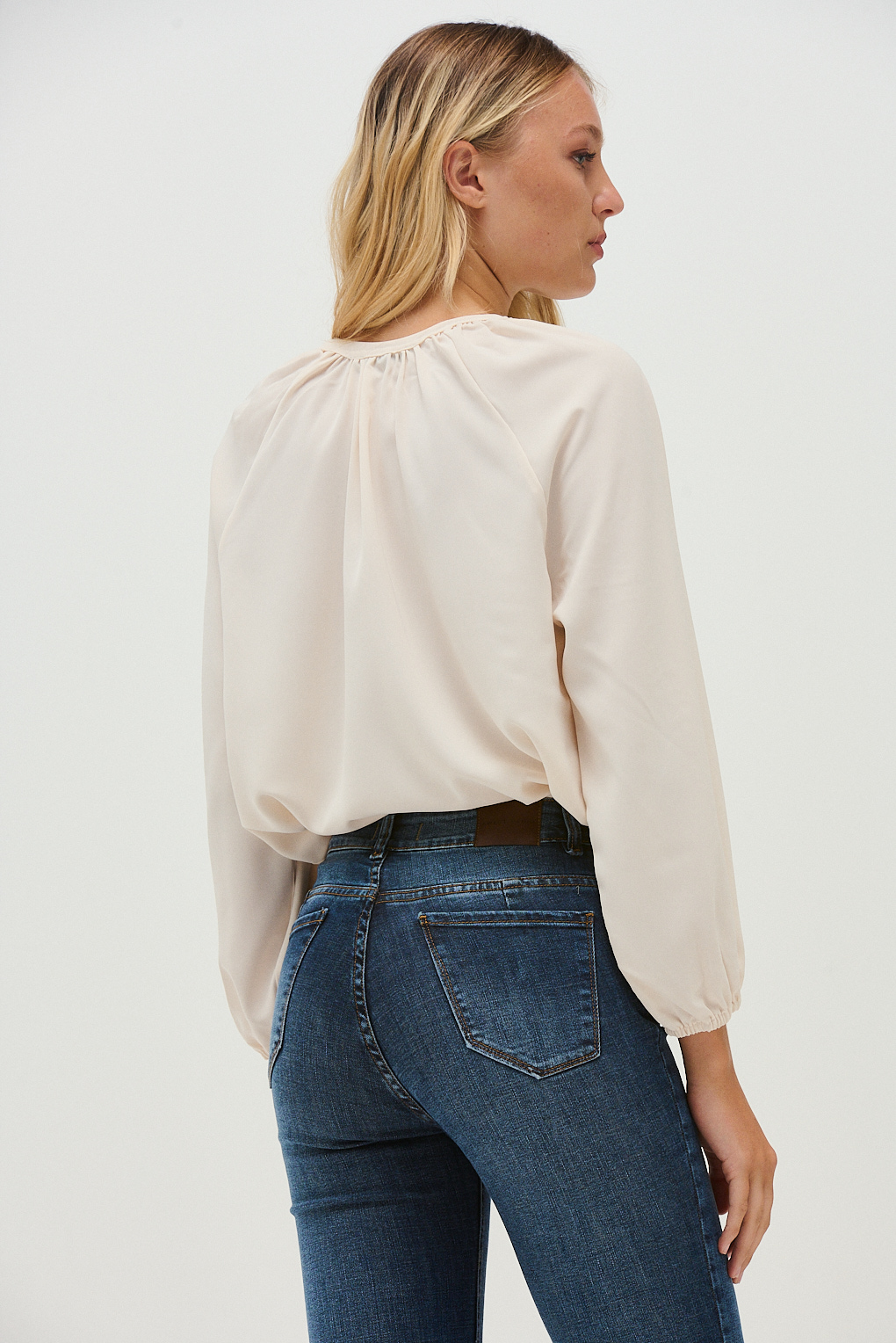 blusa seda con brillo