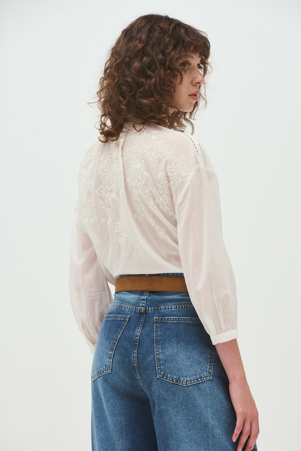 blusa bordado broderie